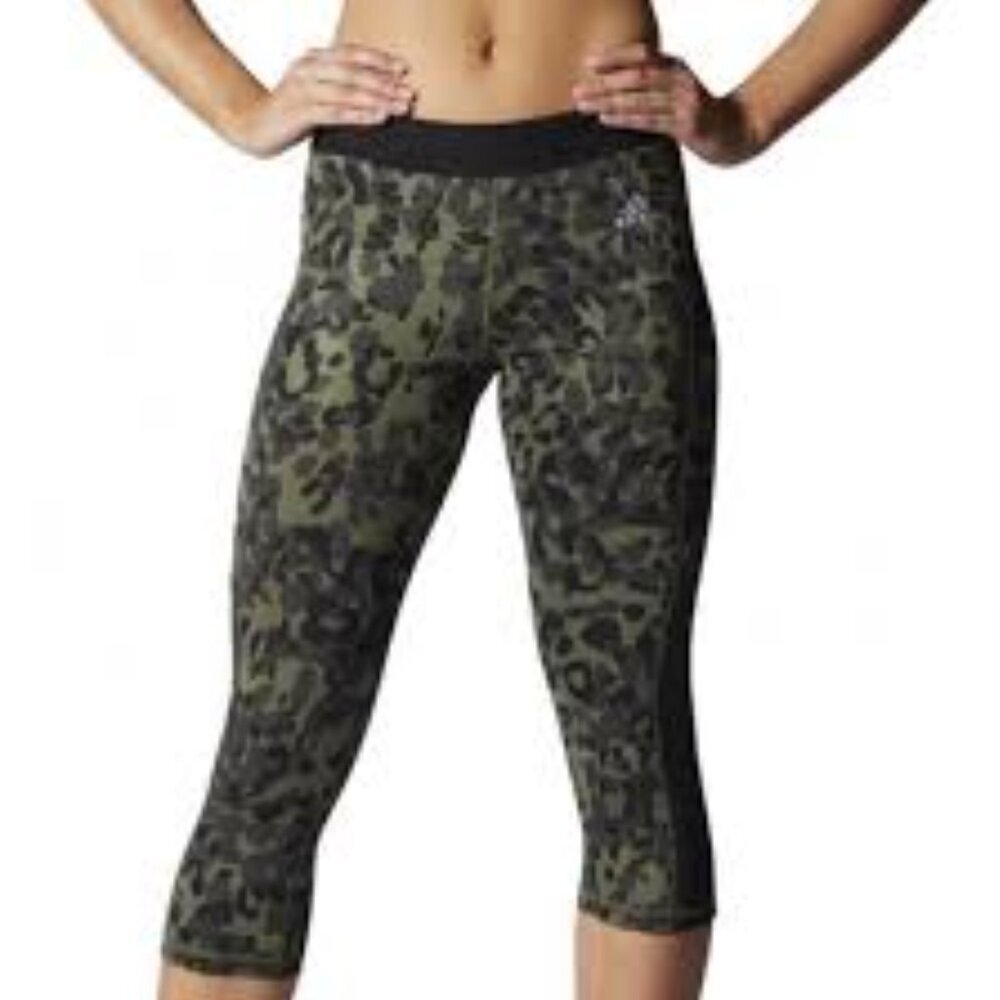 Adidas Techfit Crop Capri Leggings Women Size Small 8/10 Medium Compression Camo